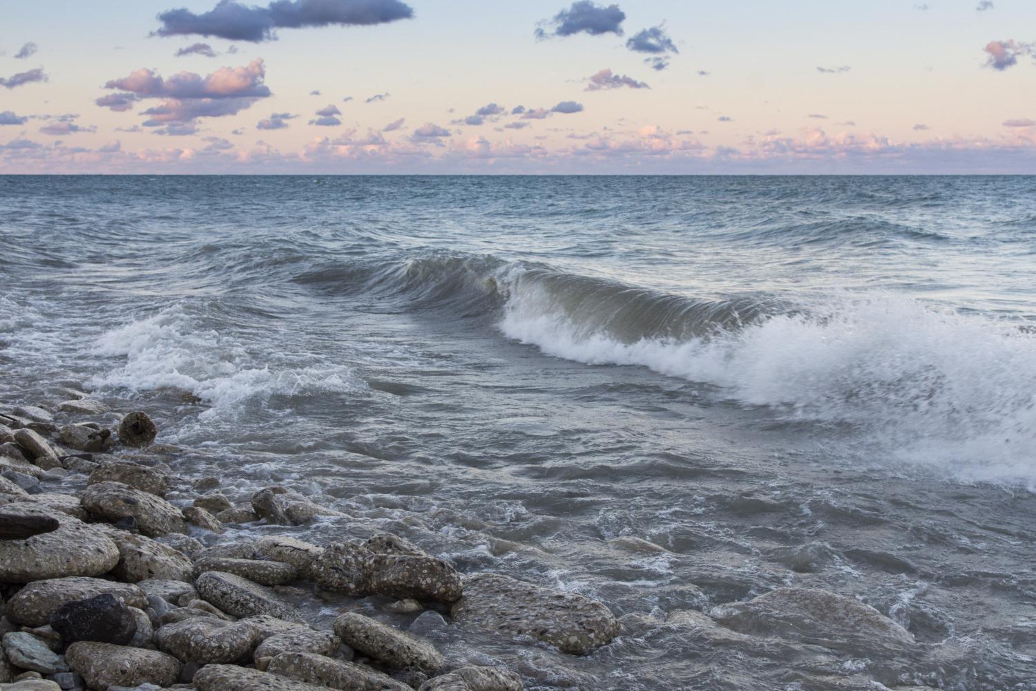 The sun rises over Lake Michigan on the <a href='http://gir.aaay5.com'>博彩网址大全</a> campus.